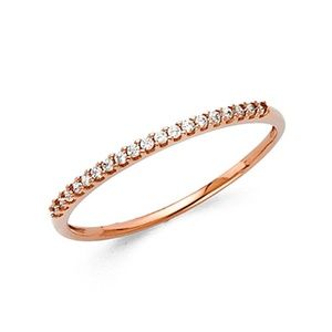 18-Stone Round-Cut CZ Wedding Band in 14K Gold